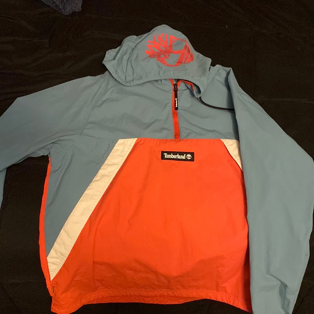 Took the tags off but never used. Cleaning out closet of jackets and windbreaker